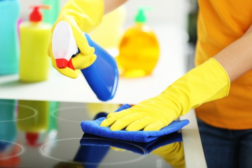 Experienced carpet cleaners restoring a clean carpet in E1
